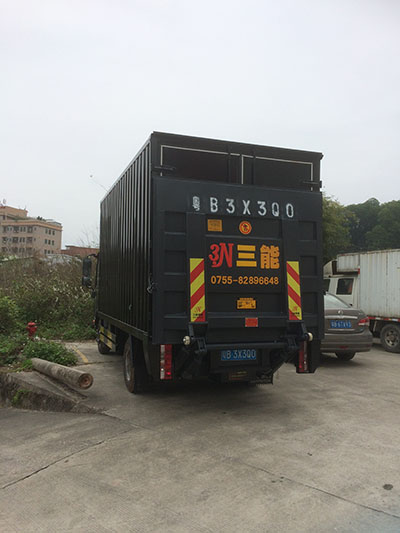 合法尾板與公告尾板，一場視覺盛宴的辨析